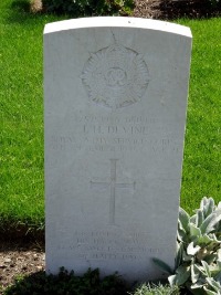 Klagenfurt War Cemetery - Devine, John Henry